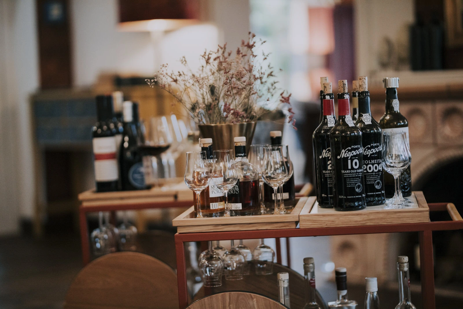 Digestifwagen mit Niepoort Portwein im Ostflügel
