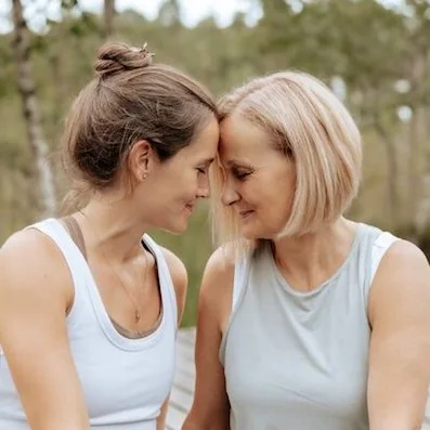 Mona Zahn & Birgit Mayburg