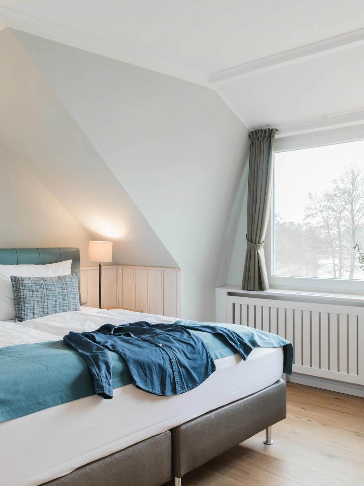 Komfort Doppelzimmer mit Seeblick und Schlafsofa im Seehotel Töpferhaus am Bistensee